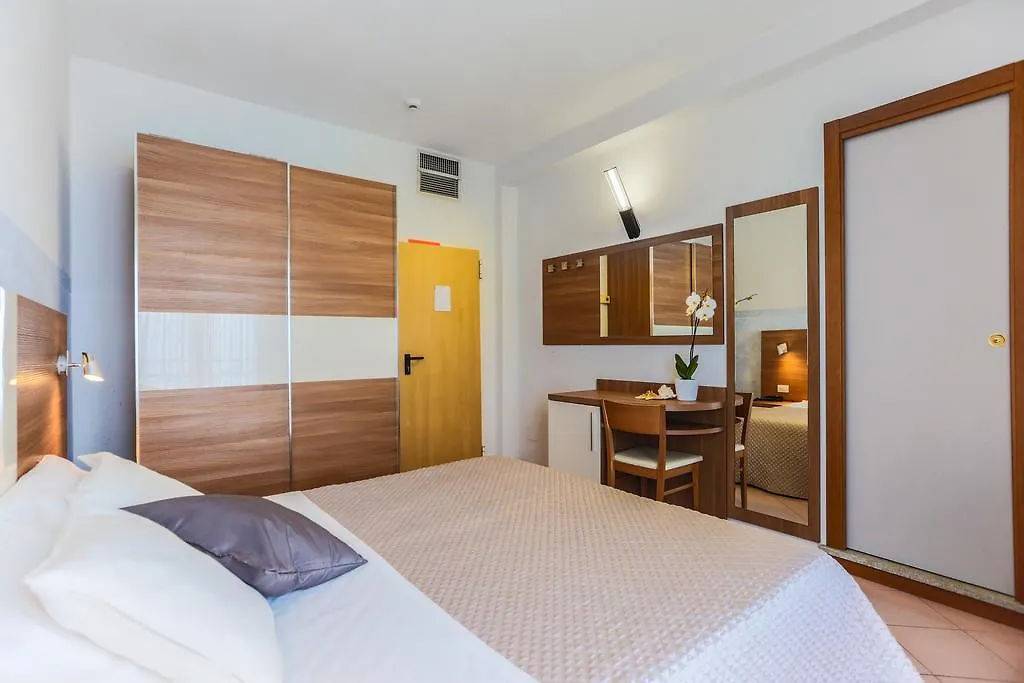 Hotel Aldebaran Riccione Italie